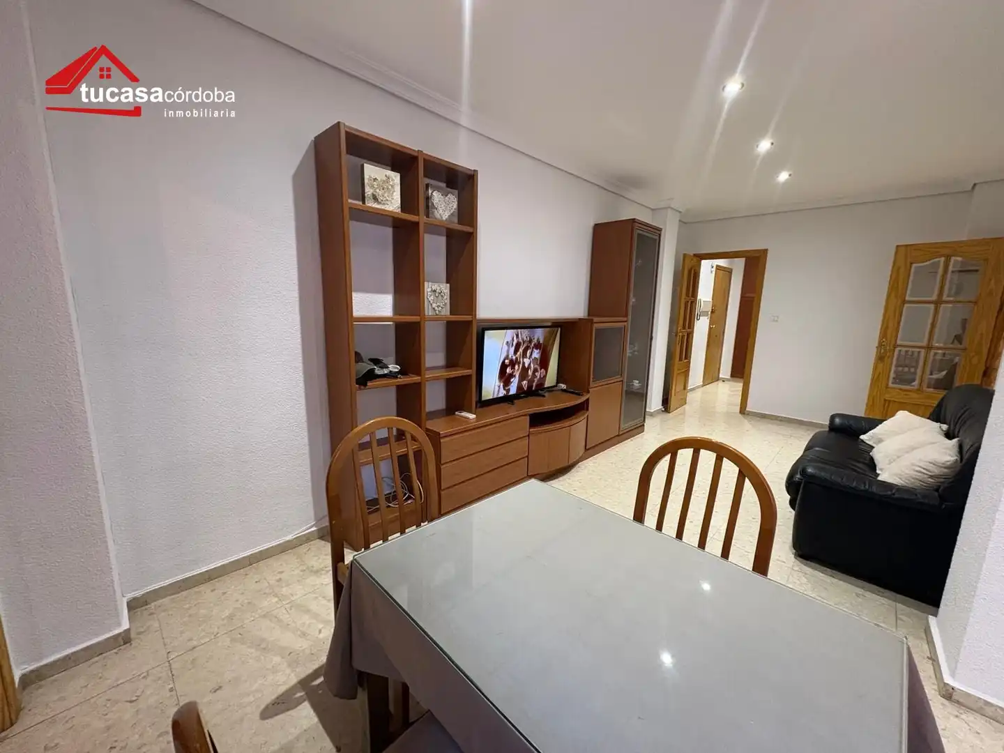 Sala d'estar de Planta baixa en venda en Córdoba amb Aire condicionat