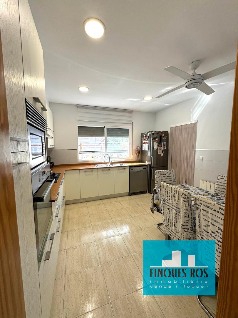 Cocina de Casa o chalet en venta en Vinaròs con Aire acondicionado, Calefacción y Jardín privado