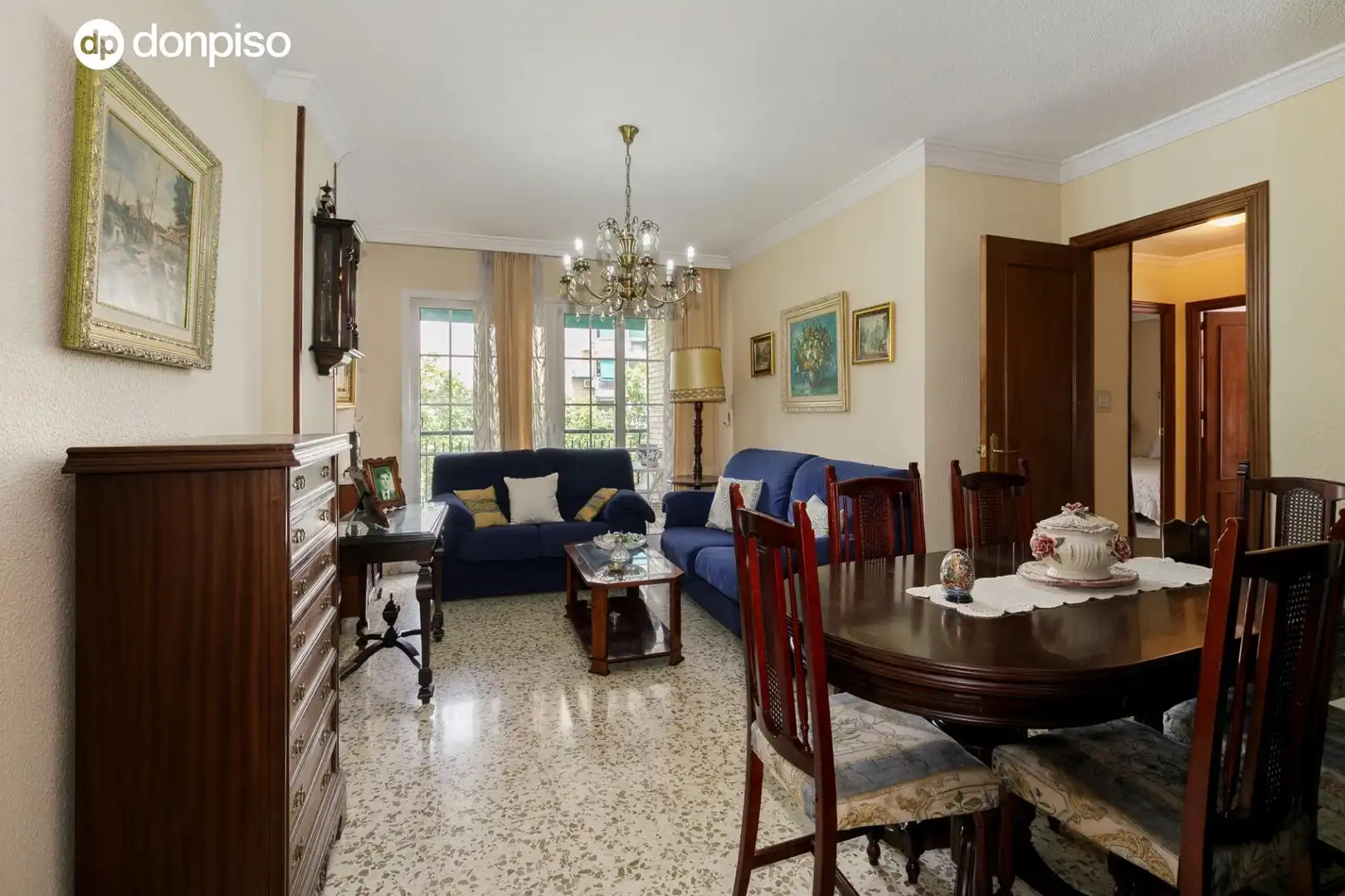 Wohnzimmer von Wohnung zum Verkauf in Granada mit Heizung