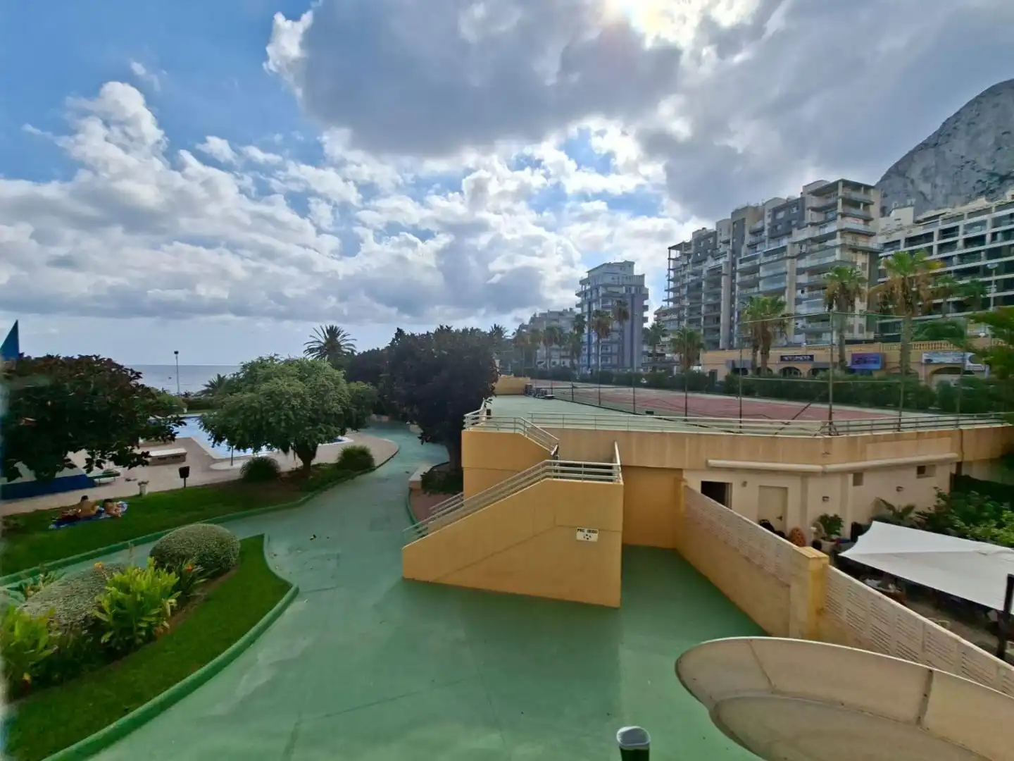 Exterior view of Apartments for sale in Calpe / Calp  with Air Conditioner, Heating and Furnished