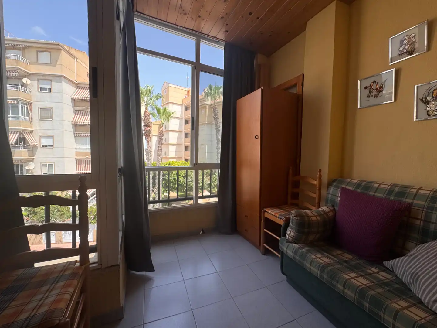 Dormitori de Estudi en venda en Torrevieja amb Aire condicionat, Moblat i Rentadora