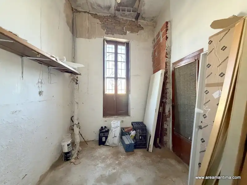 Casa adosada en venta en Valencia con Trastero y Alarma