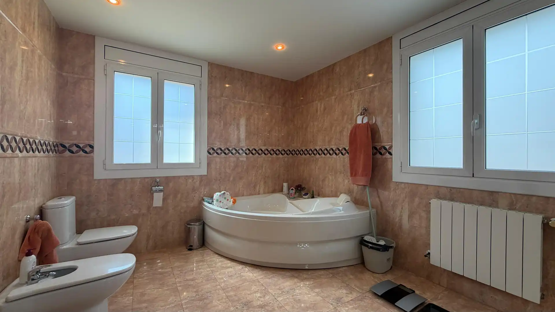 Baño de Casa o chalet en venta en Vallromanes con Calefacción, Terraza y Piscina