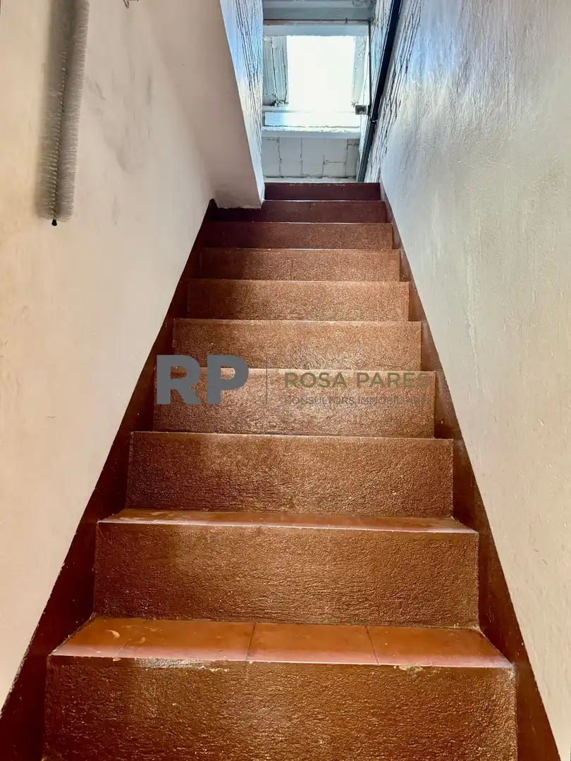 Flat for sale in Manlleu  with Heating