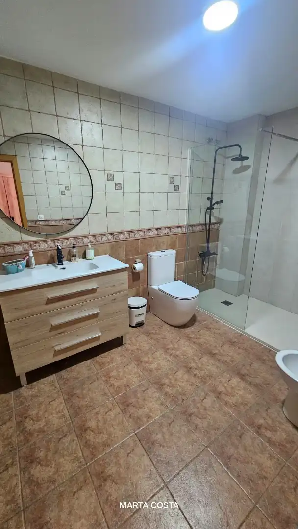 Bathroom of Detached homes for sale in Almoines  with Air Conditioner, Heating and Parquet flooring