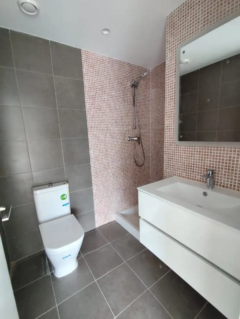 New build Duplex with lift for sale in Avinguda del Primer de Maig, imagen 29