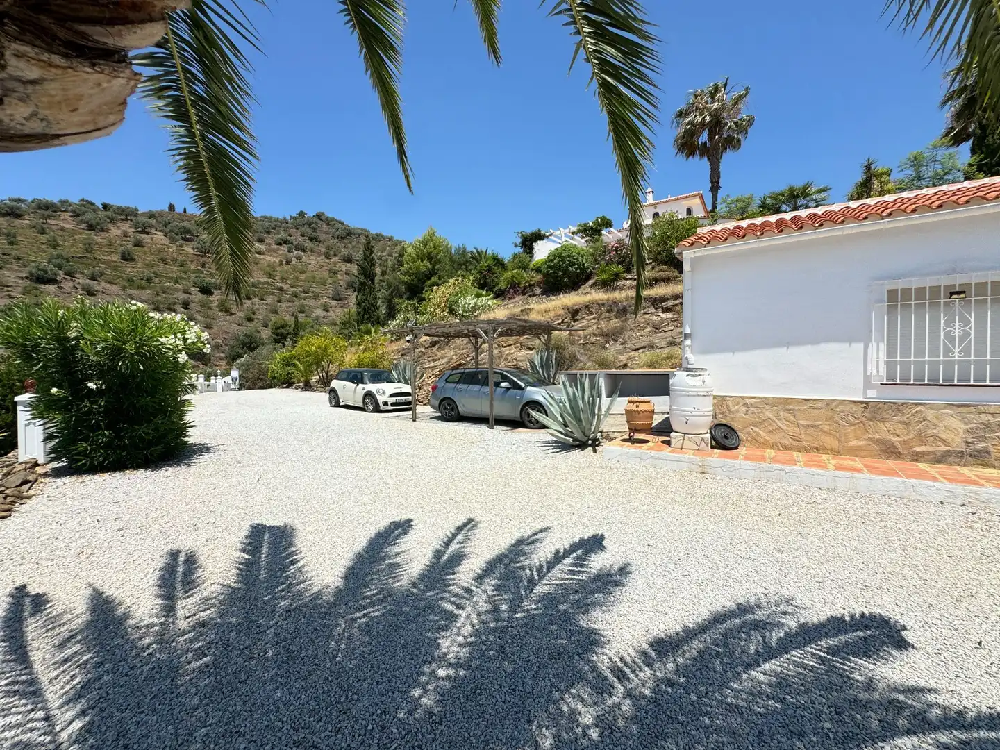 Vista exterior de Finca rústica en venda en Arenas amb Aire condicionat, Jardí privat i Terrassa