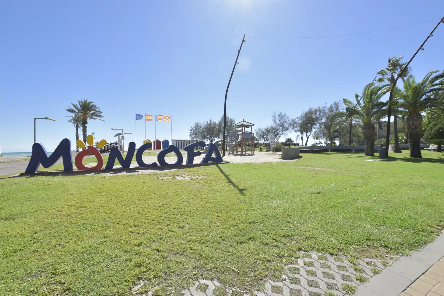 Piso en venta en Moncofa con Aire acondicionado y Amueblado