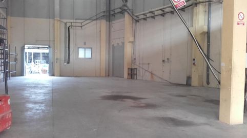 Foto 3 von Fabrikhallen zum Verkauf in Centre, El Vendrell