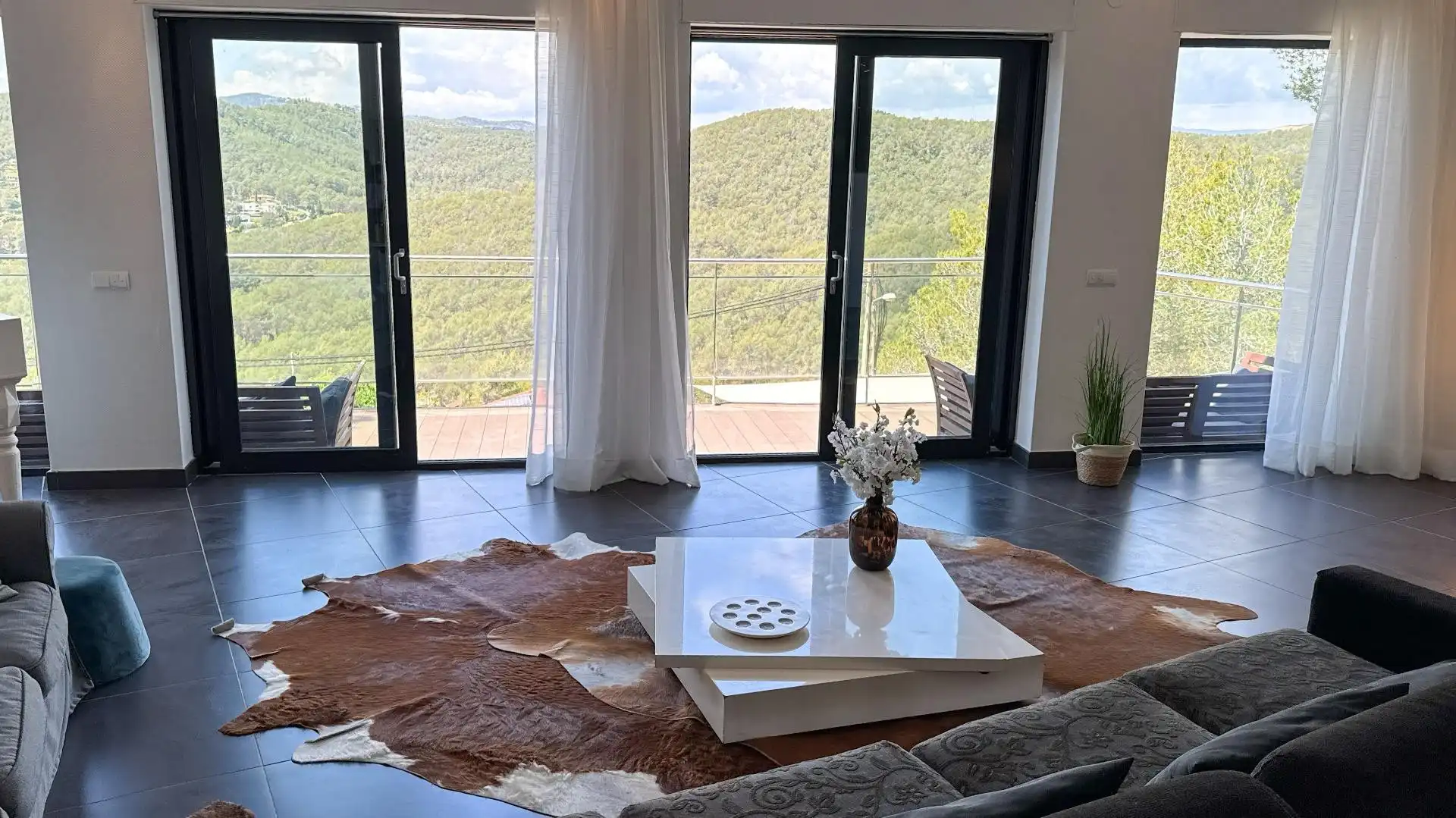 Sala de estar de Casa o chalet en venta en Olivella con Aire acondicionado, Calefacción y Jardín privado