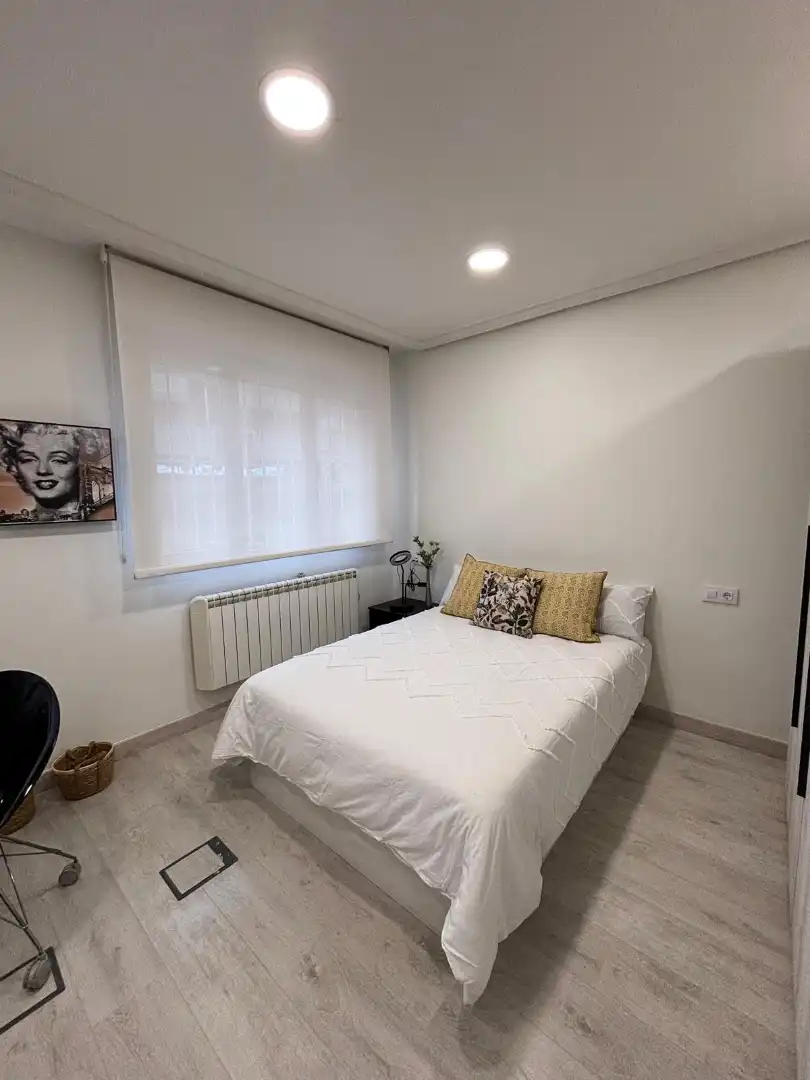 Apartamento de alquiler en Calle del General Elorza, Salesas - Foncalada - Campoamor