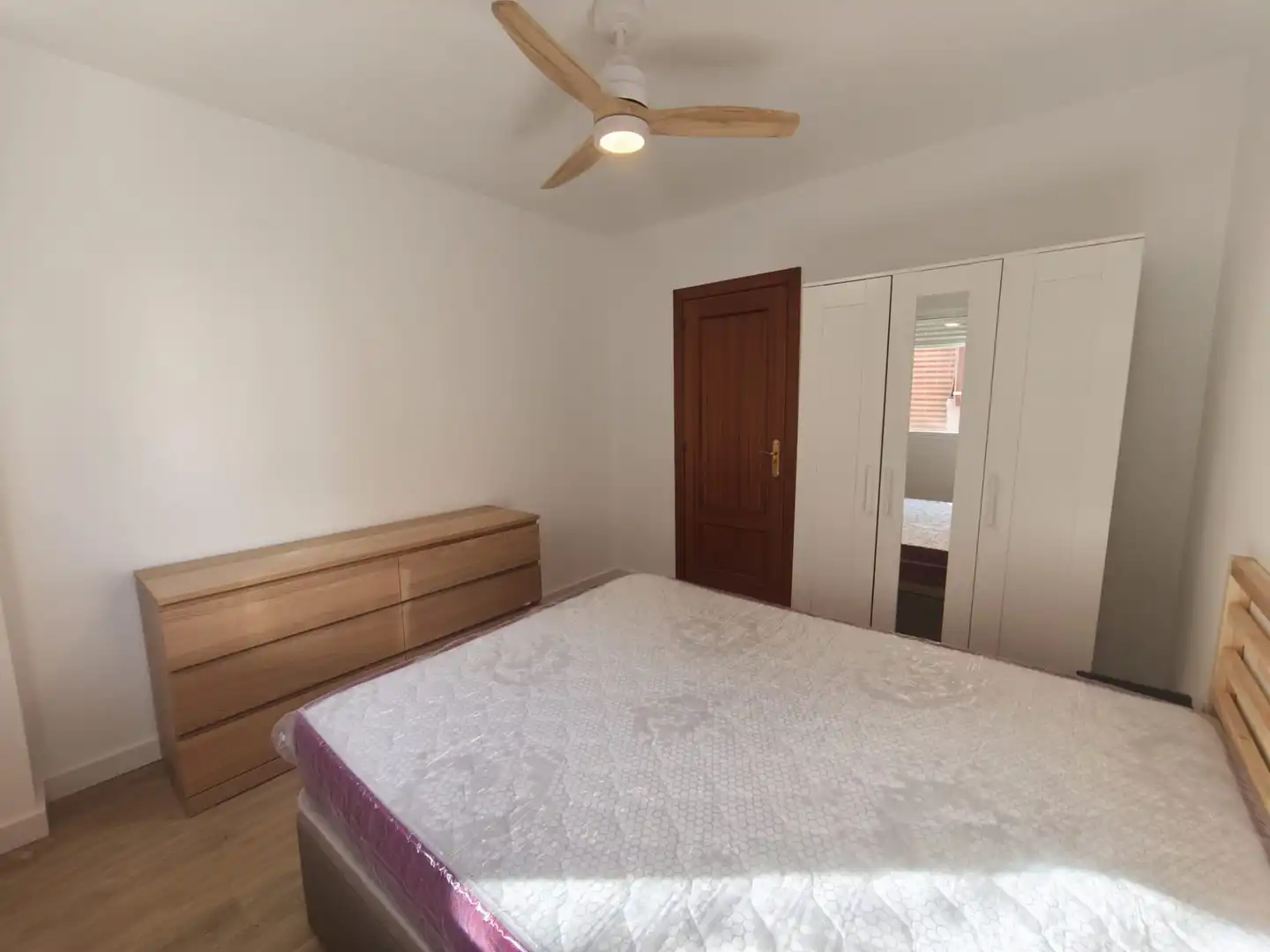 Schlafzimmer von Wohnung zur Miete in Santa Fe mit Parkett, Terrasse und Möbliert