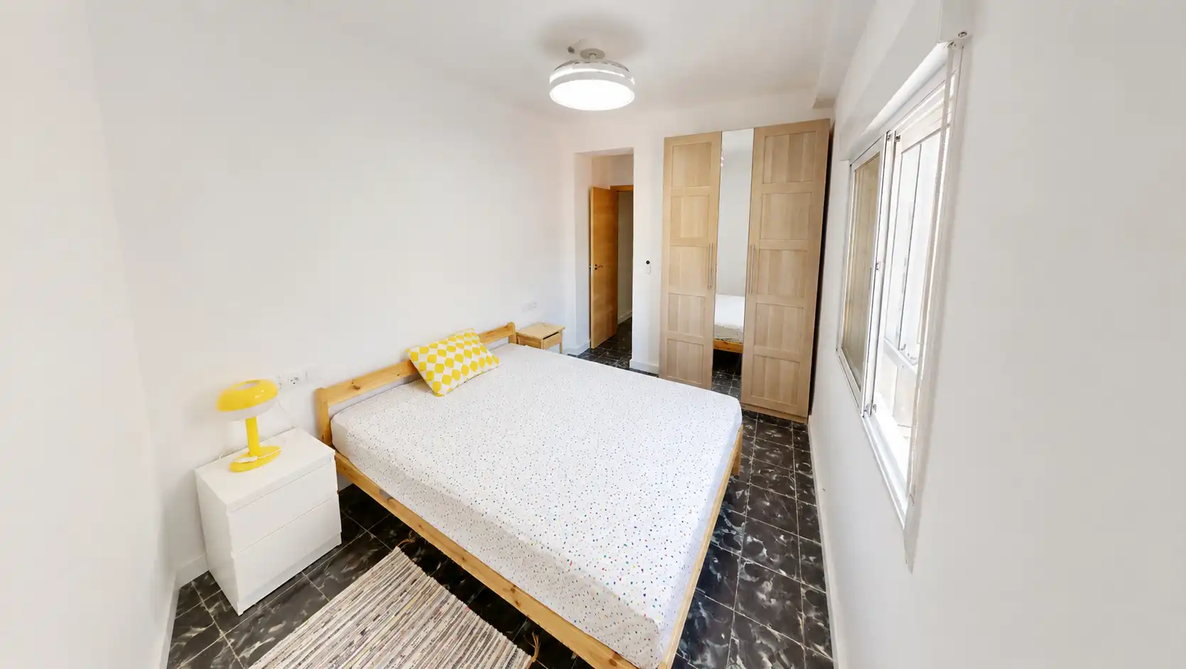 Bedroom of Flat for rent in Alicante / Alacant  with Furnished, Washing machine and TV