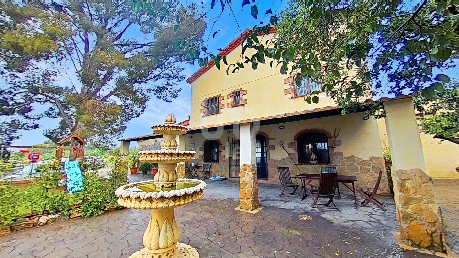 Exterior view of House or chalet for sale in Valls