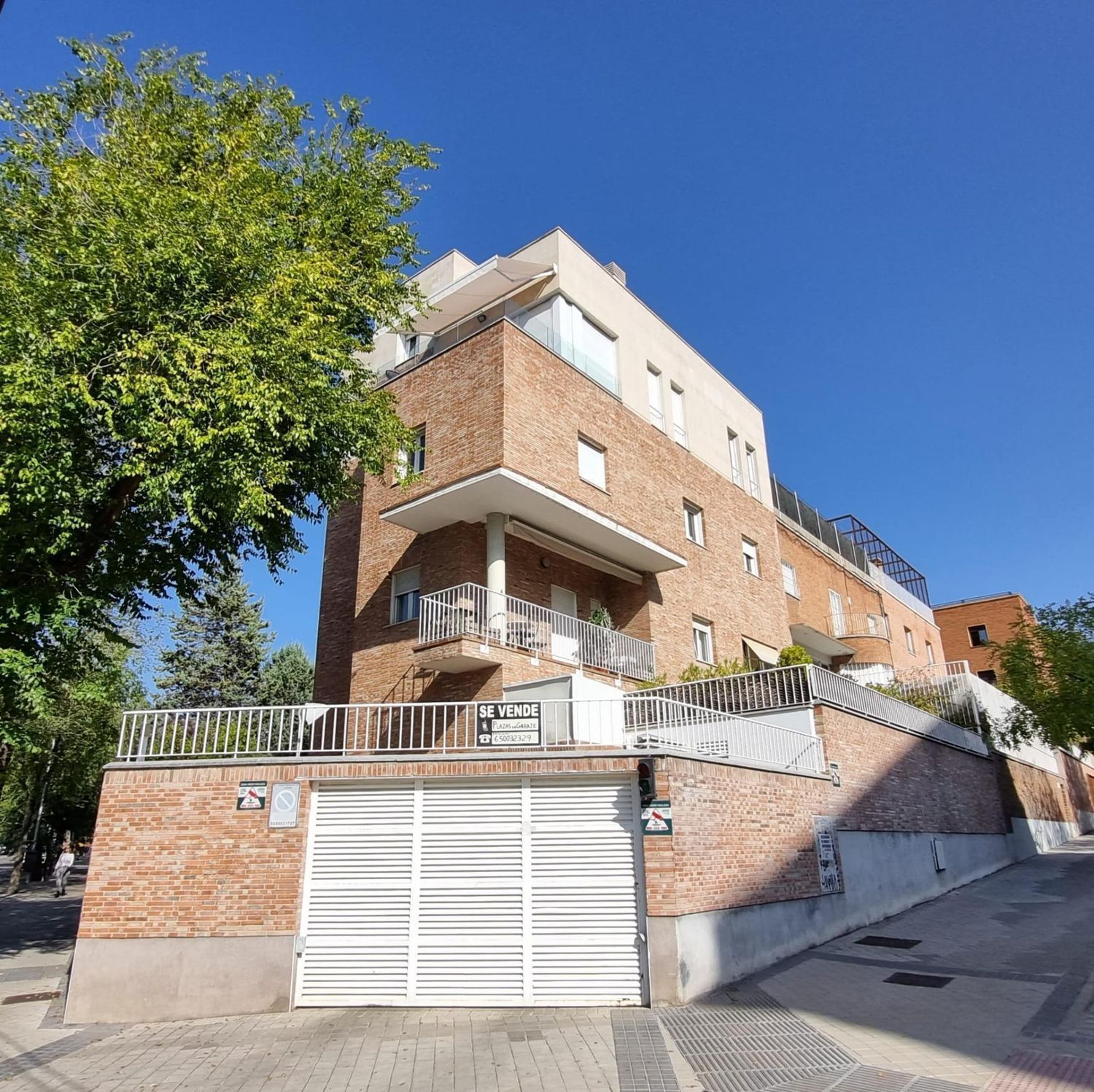 Vista exterior de Garatge en venda en  Madrid Capital