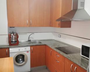 Cuina de Dúplex en venda en Villarcayo de Merindad de Castilla la Vieja amb Calefacció i Moblat