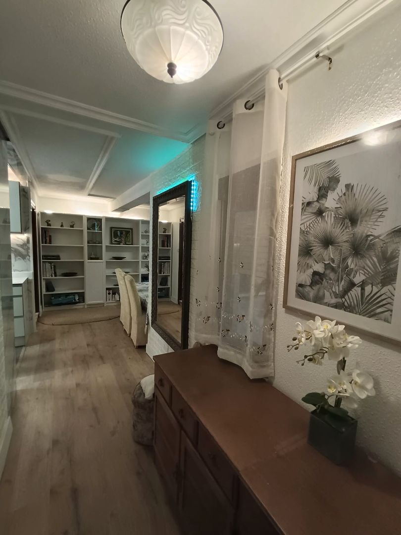 Dormitori de Pis en venda en Avilés amb Calefacció, Parquet i Moblat
