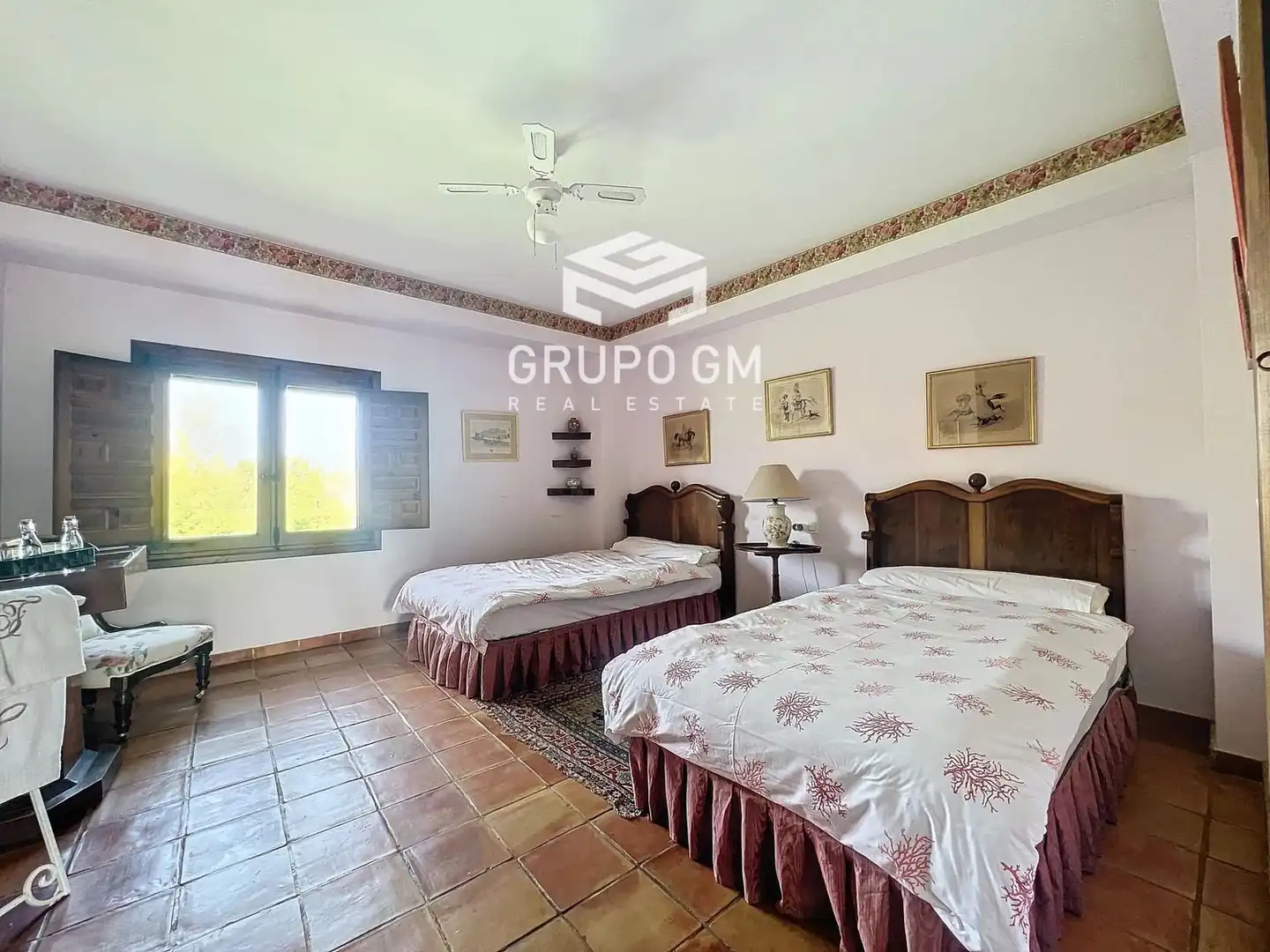 Bedroom of Houses for sale in  Logroño  with Terrace, Storage room and Swimming Pool