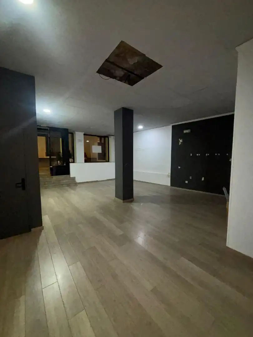 Local comercial de lloguer a Valdepeñas, imagen 3