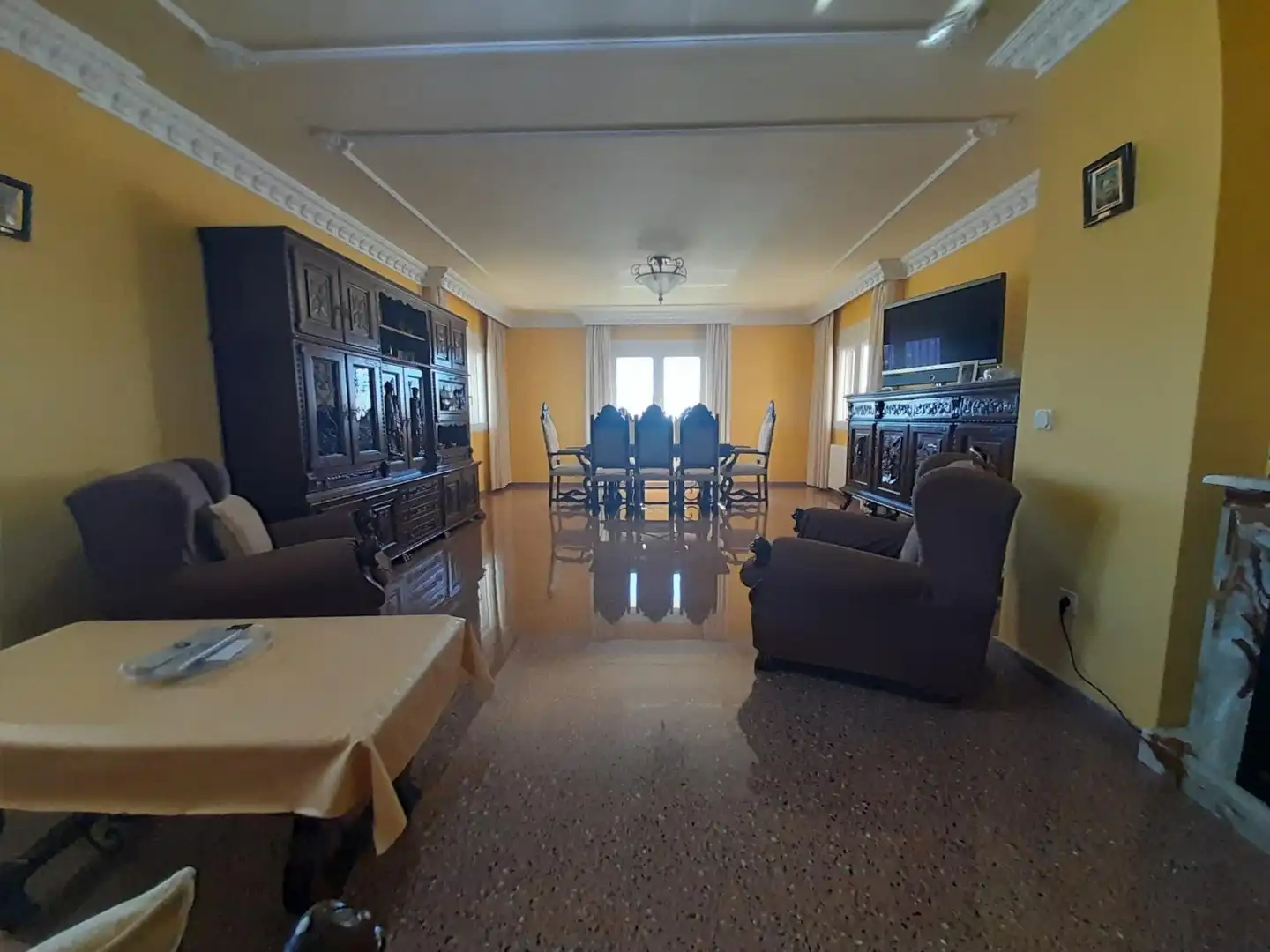 Menjador de Casa o xalet en venda en Alicante / Alacant amb Calefacció, Jardí privat i Terrassa