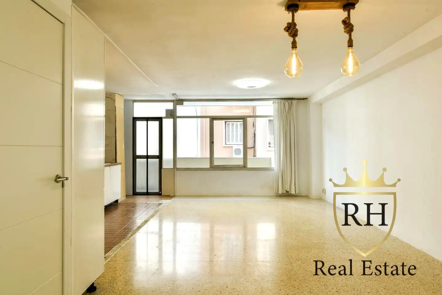 Sala de estar de Piso en venta en  Palma de Mallorca con Terraza y Trastero