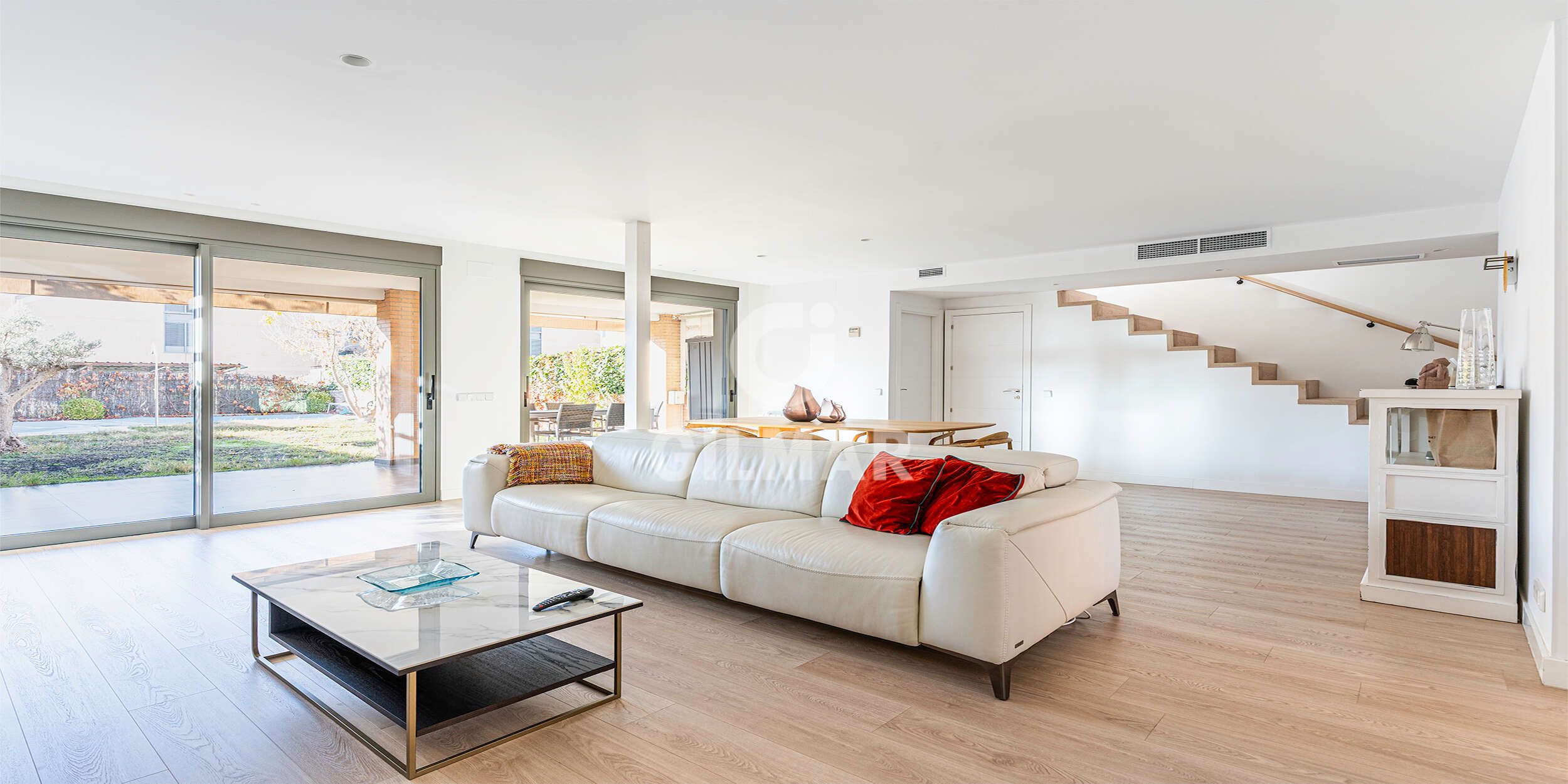 Living room of Single-family semi-detached for sale in Leganés  with Heating, Private garden and Swimming Pool