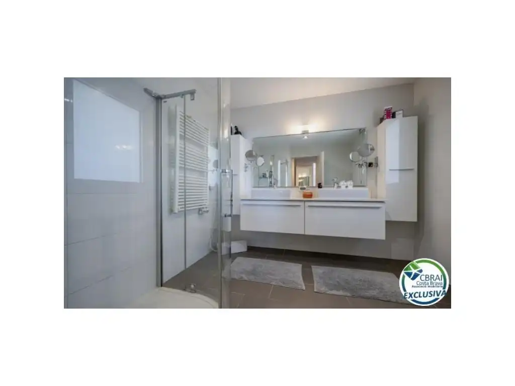 Detached house with pool for sale in Carrer d'Alemanya 74, imagen 19