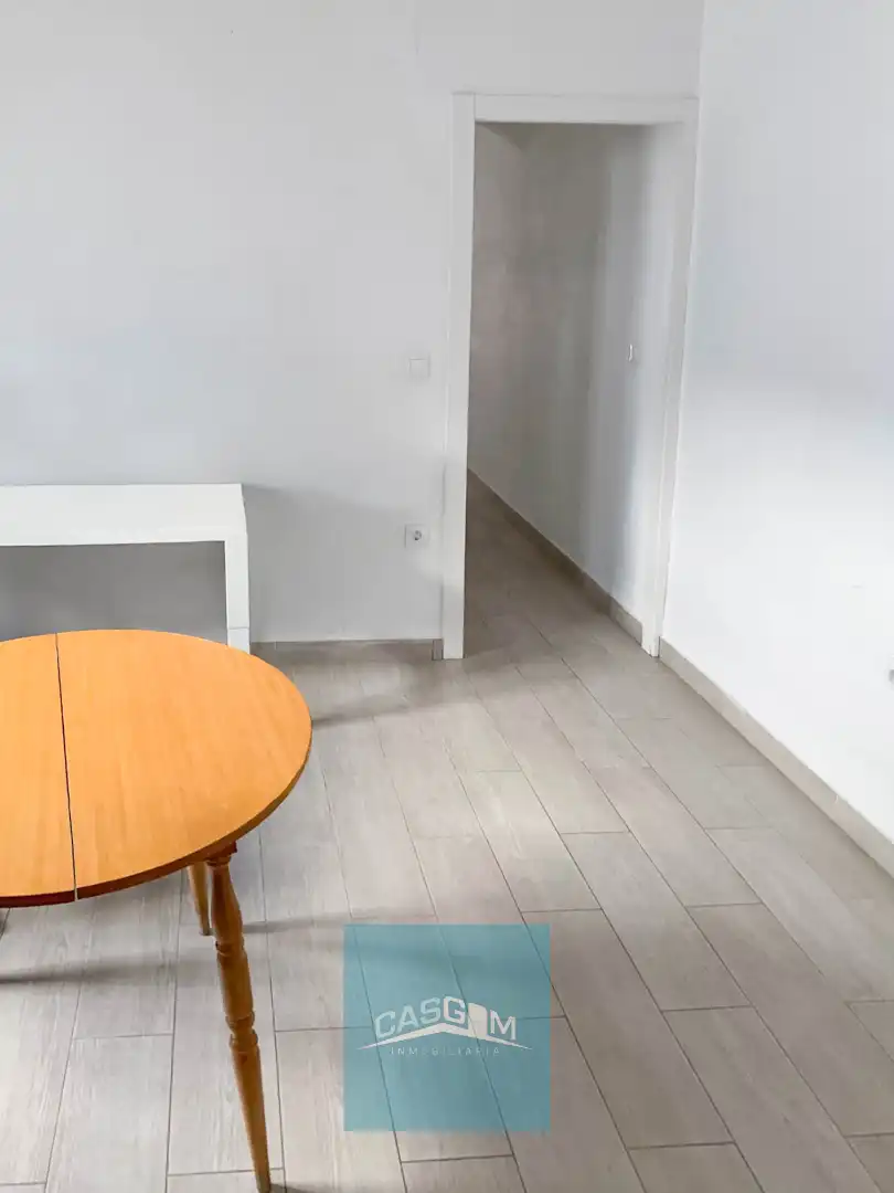 Wohnung zum Verkauf in Huelva mit Terrasse und Abstellraum