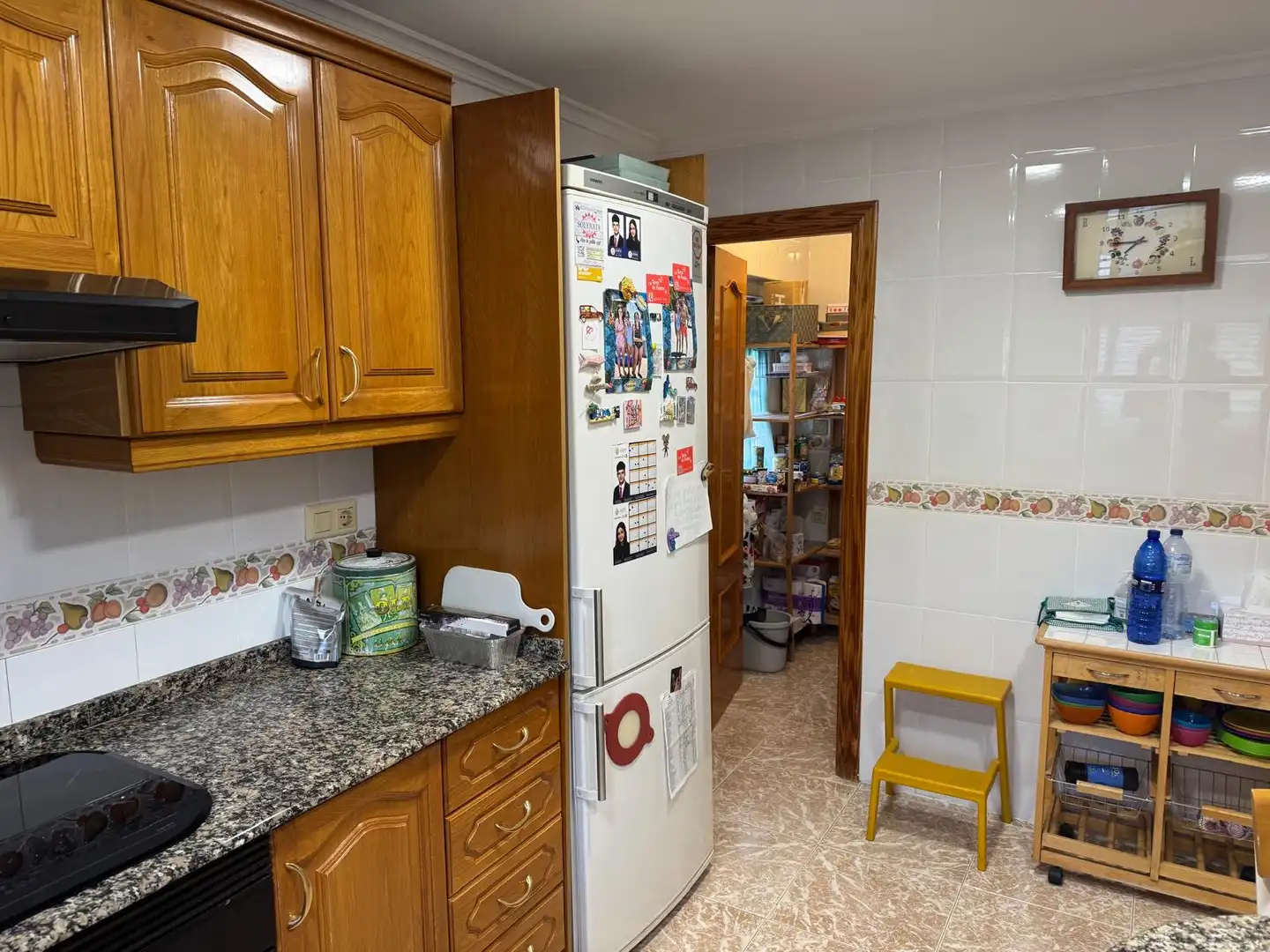 Cuina de Casa o xalet en venda en Chiva amb Aire condicionat, Calefacció i Jardí privat