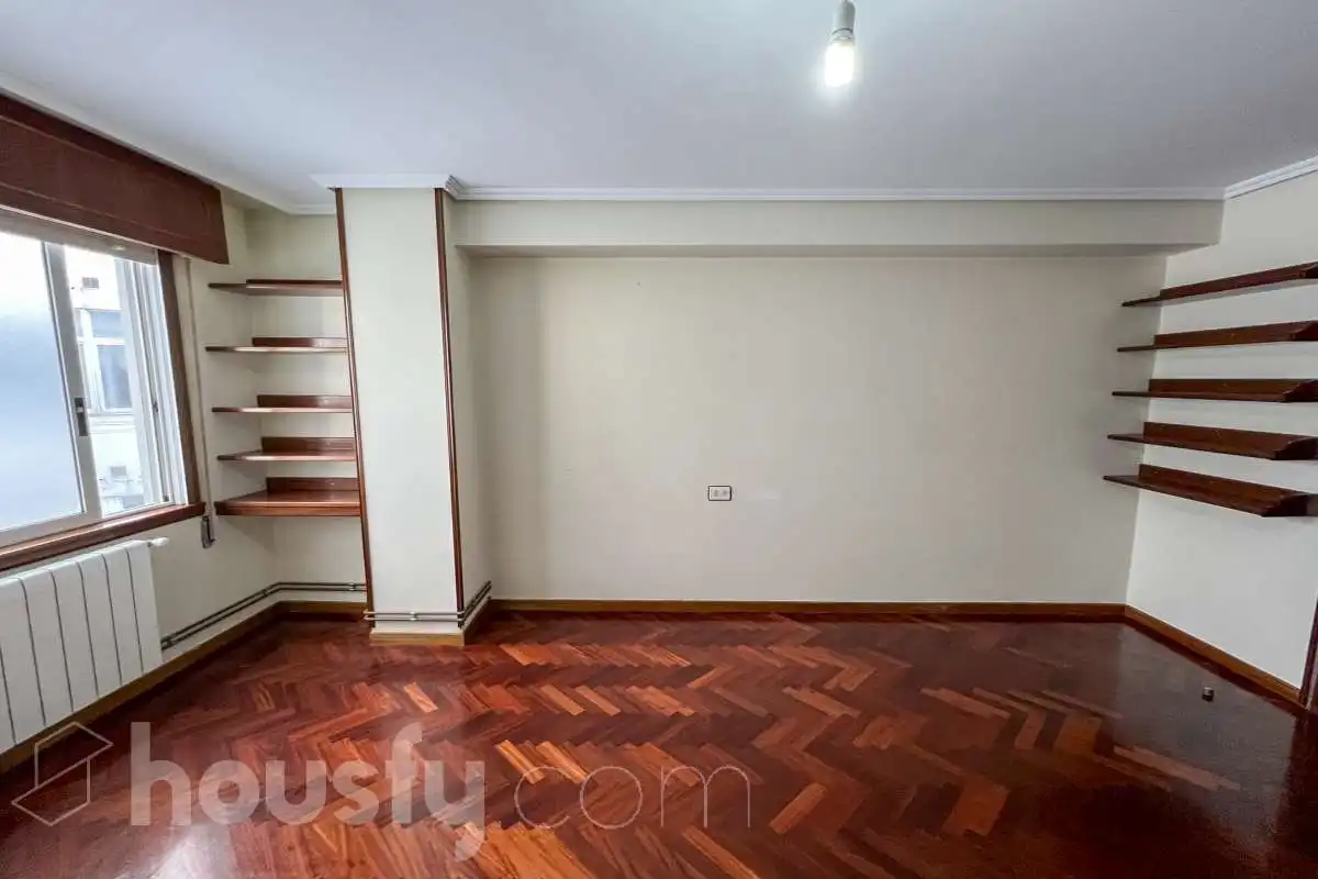 Dormitori de Pis en venda en Ferrol amb Aire condicionat, Calefacció i Parquet