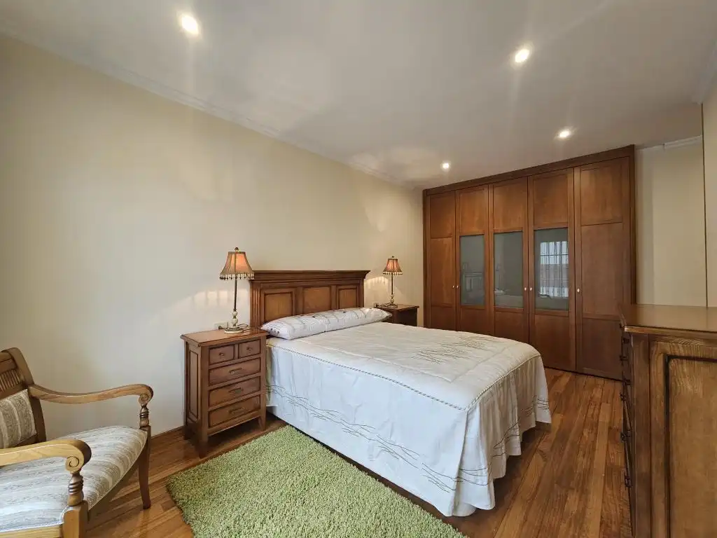 Habitación de Piso en venta en Boiro con Calefacción, Parquet y Trastero