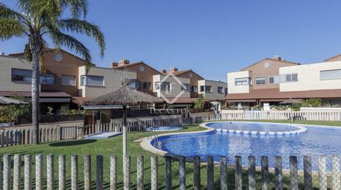 Foto 2 de Casa o xalet de lloguer a San Antonio de Benagéber, Valencia