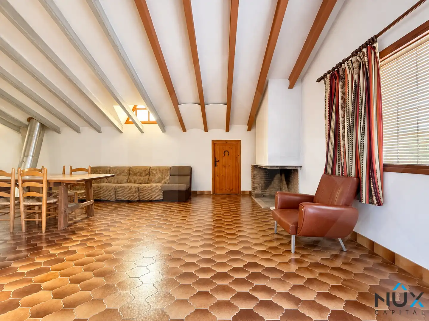 Sala d'estar de Casa o xalet en venda en Paterna amb Aire condicionat, Calefacció i Jardí privat