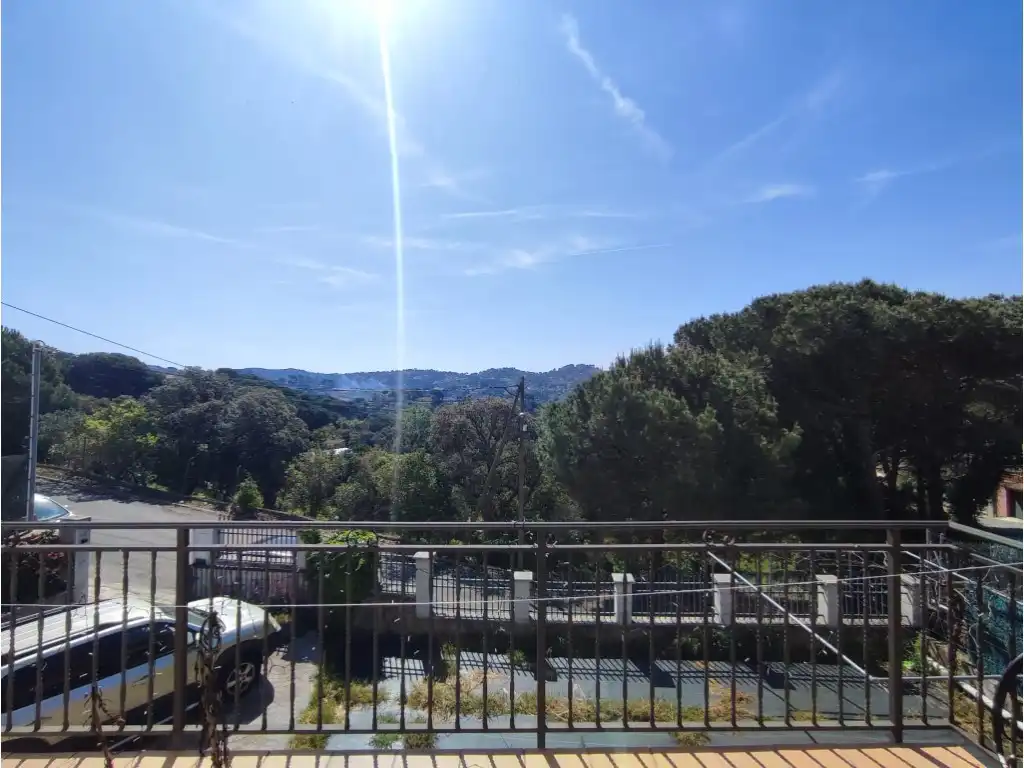 Exterior view of Houses for sale in Vidreres