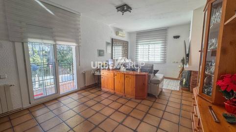 Foto 2 de Casa o chalet en venta en Sant Esteve Sesrovires, Barcelona