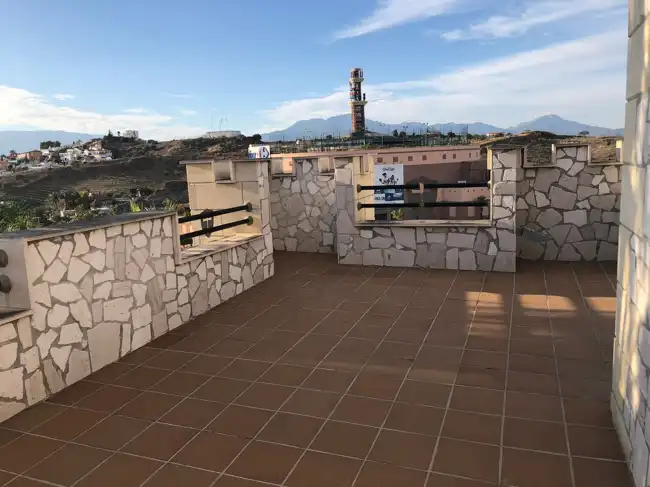 Casa o chalet de alquiler en Av. Sierra Chica, Coín