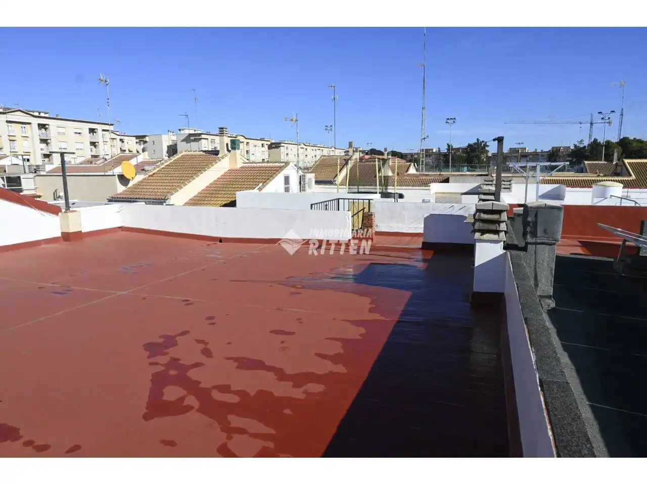 Terrasse von Einfamilien-Reihenhaus zum Verkauf in Cartagena mit Klimaanlage, Privatgarten und Terrasse