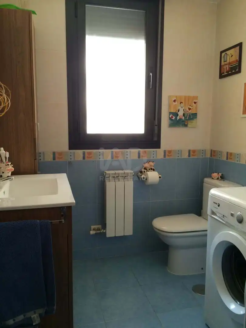 Baño de Dúplex en venta en Villaquilambre con Calefacción
