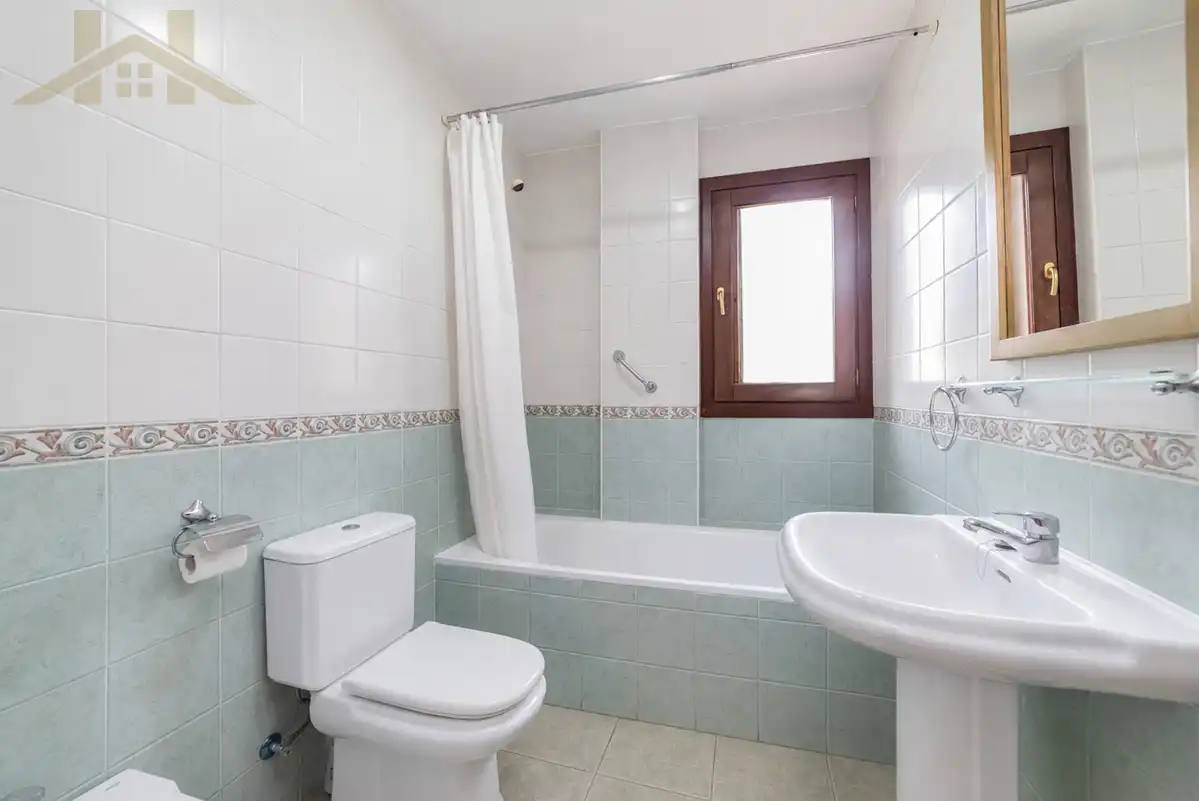 Detached homes for sale in Las Aves