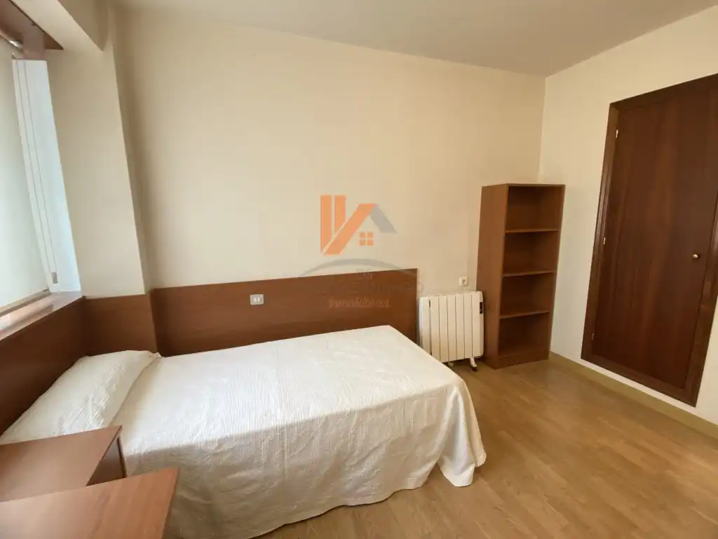 Apartament de lloguer a Rua Alfredo Brañas, 23, Ensanche - Sar