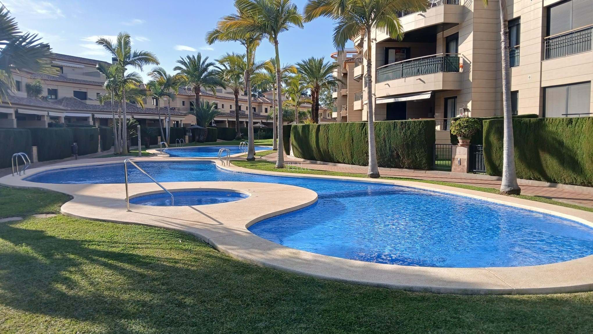 Swimming pool of Flat for sale in Jávea / Xàbia  with Air Conditioner, Storage room and Swimming Pool