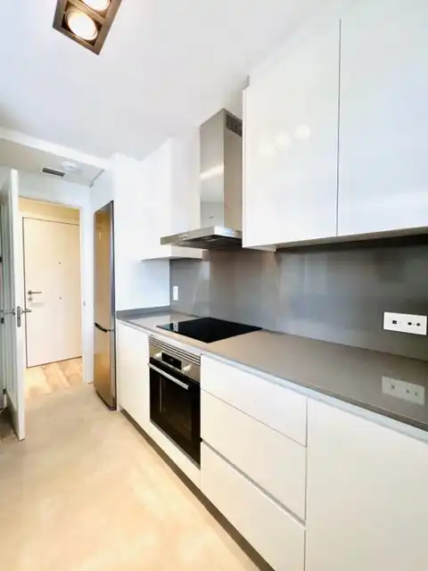 Appartamento con piscina in vendita a Calle Poeta Muñoz San Román, imagen 30