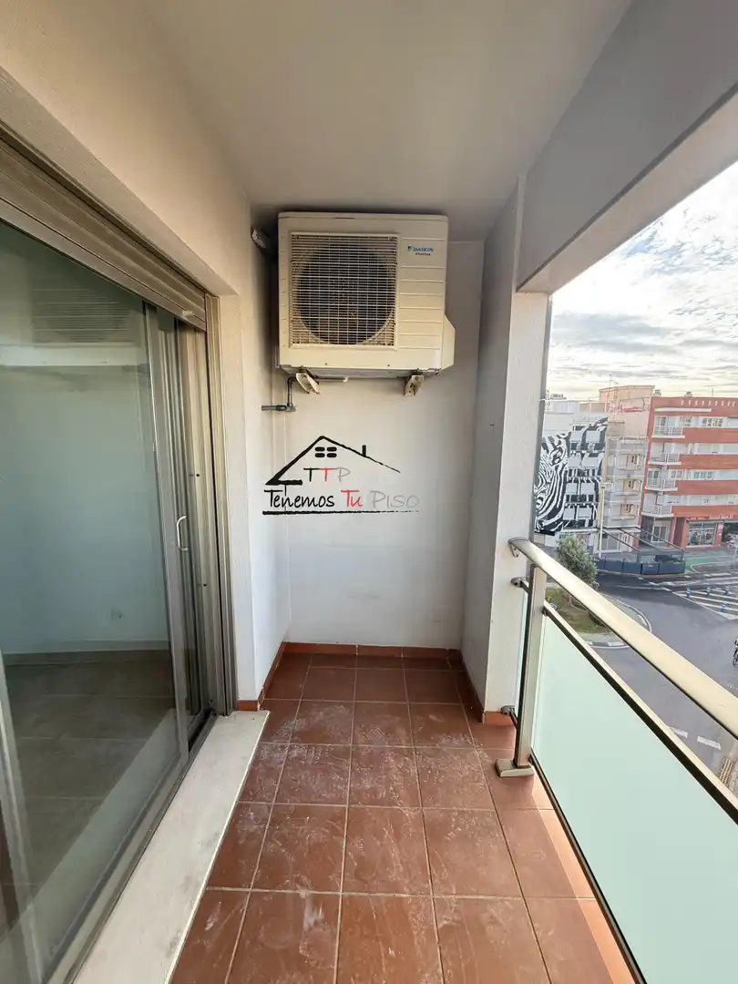 Terrasse von Dachboden zum Verkauf in Benicarló mit Klimaanlage, Terrasse und Balkon