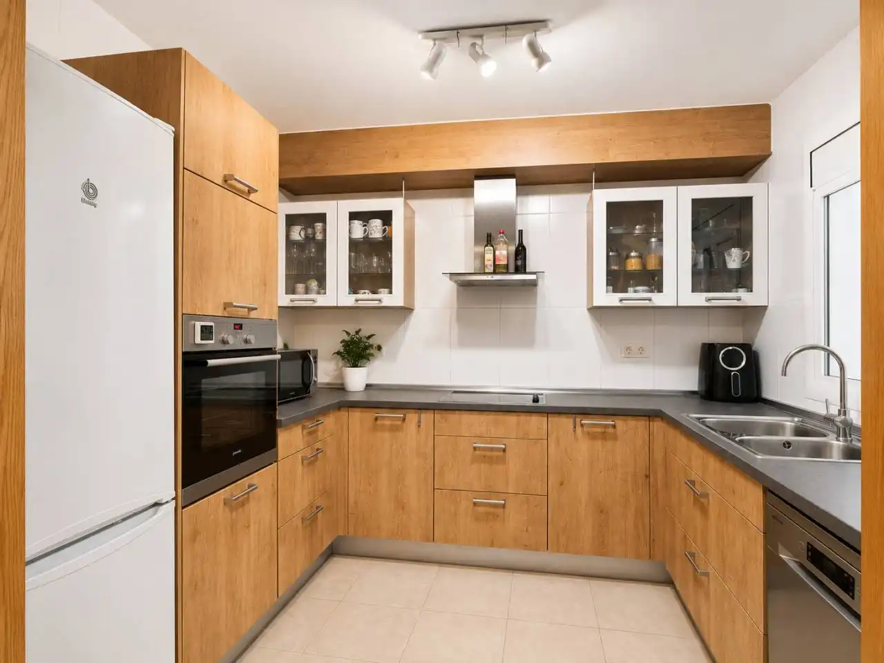 Cocina de Piso en venta en Manresa con Calefacción, Parquet y Terraza