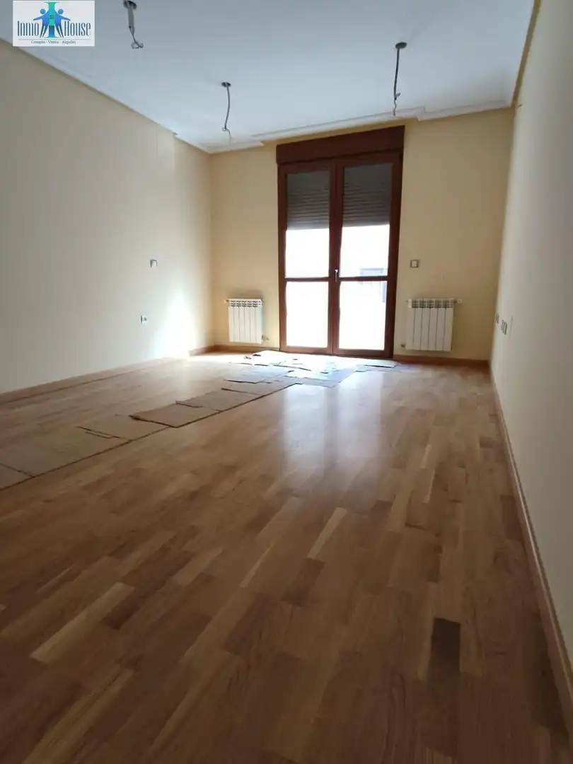 Sala de estar de Piso en venta en  Albacete Capital con Aire acondicionado y Balcón