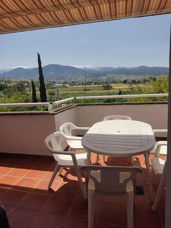 Garten von Einfamilien-Reihenhaus zur Miete in Granada mit Klimaanlage, Privatgarten und Möbliert