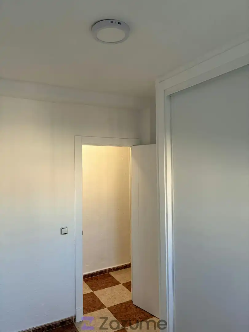 Schlafzimmer von Wohnung zur Miete in El Puerto de Santa María mit Klimaanlage, Heizung und Ofen