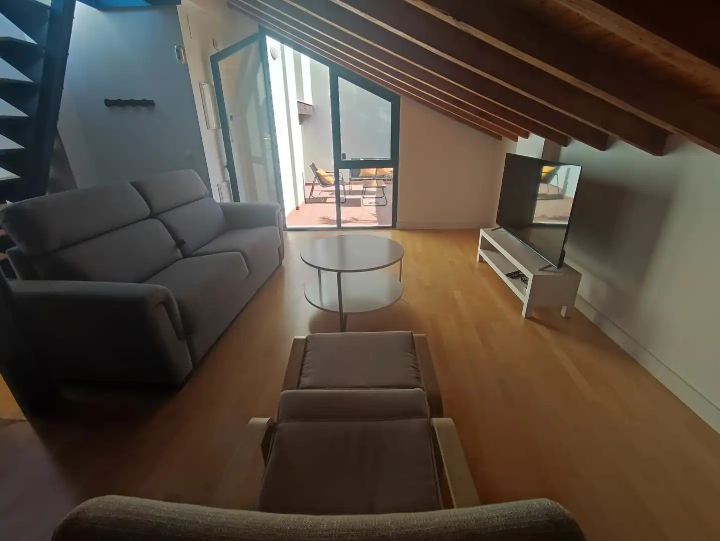Wohnzimmer von Loft zur Miete in Málaga mit Klimaanlage, Terrasse und Möbliert
