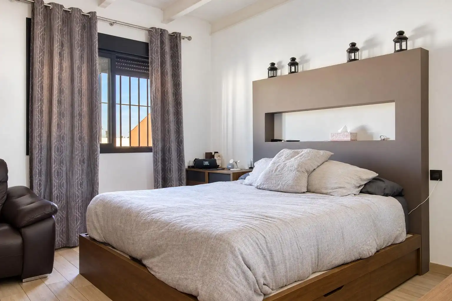Habitación de Casa o chalet en venta en La Rinconada con Aire acondicionado