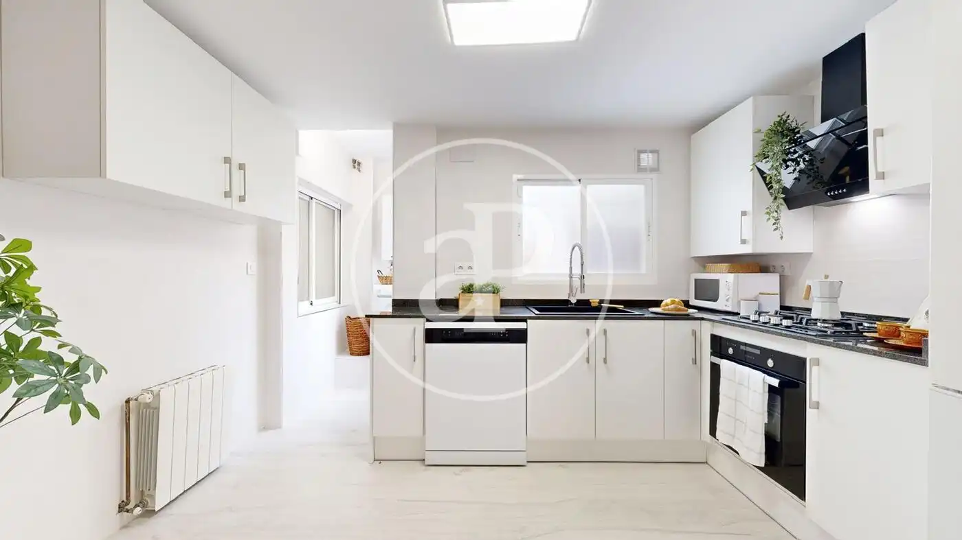 Küche von Wohnung zur Miete in Valencia mit Klimaanlage, Heizung und Möbliert
